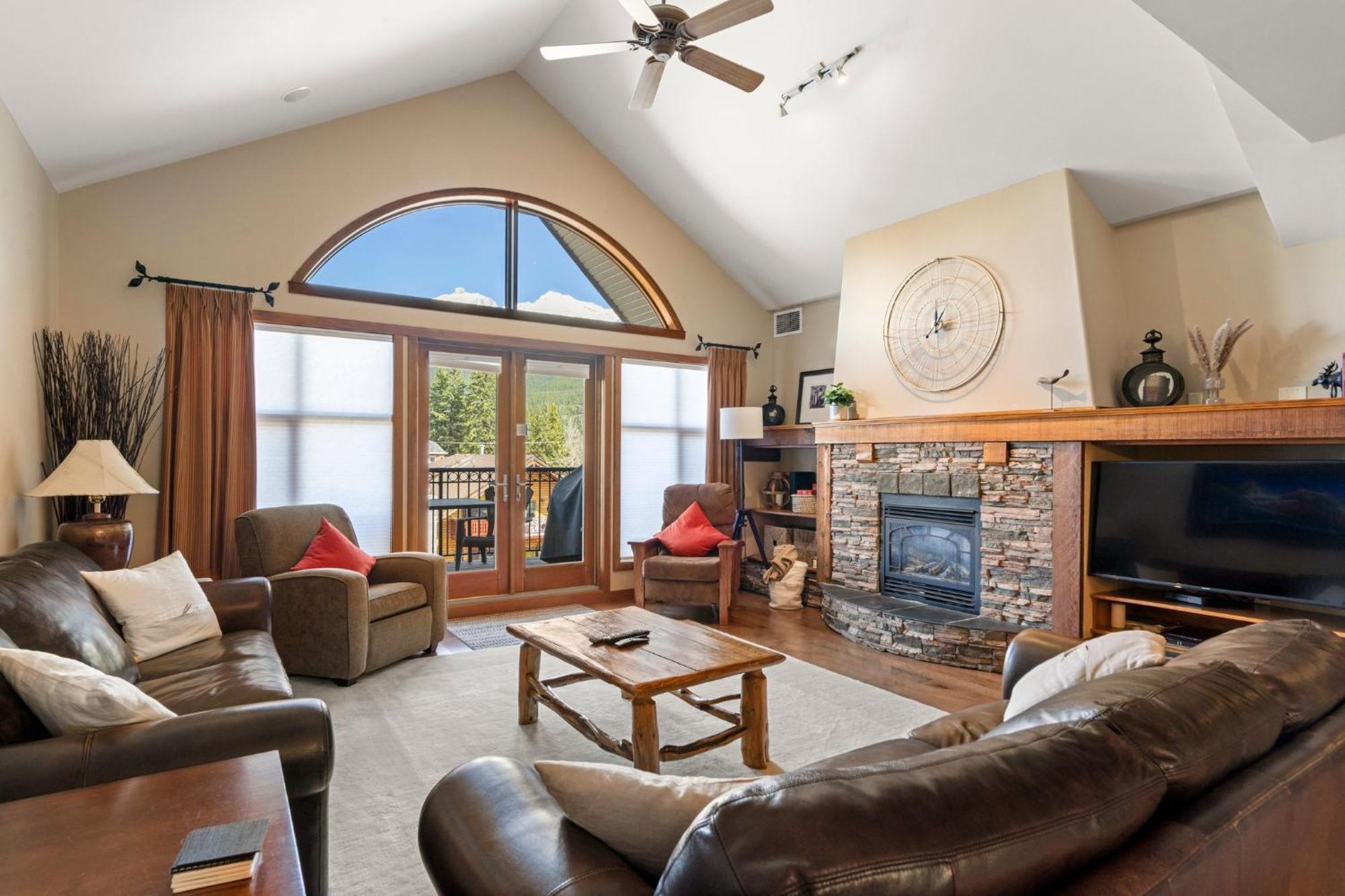 Cascade Penthouse By Canadian Rockies Vacation Rentals Canmore Luaran gambar