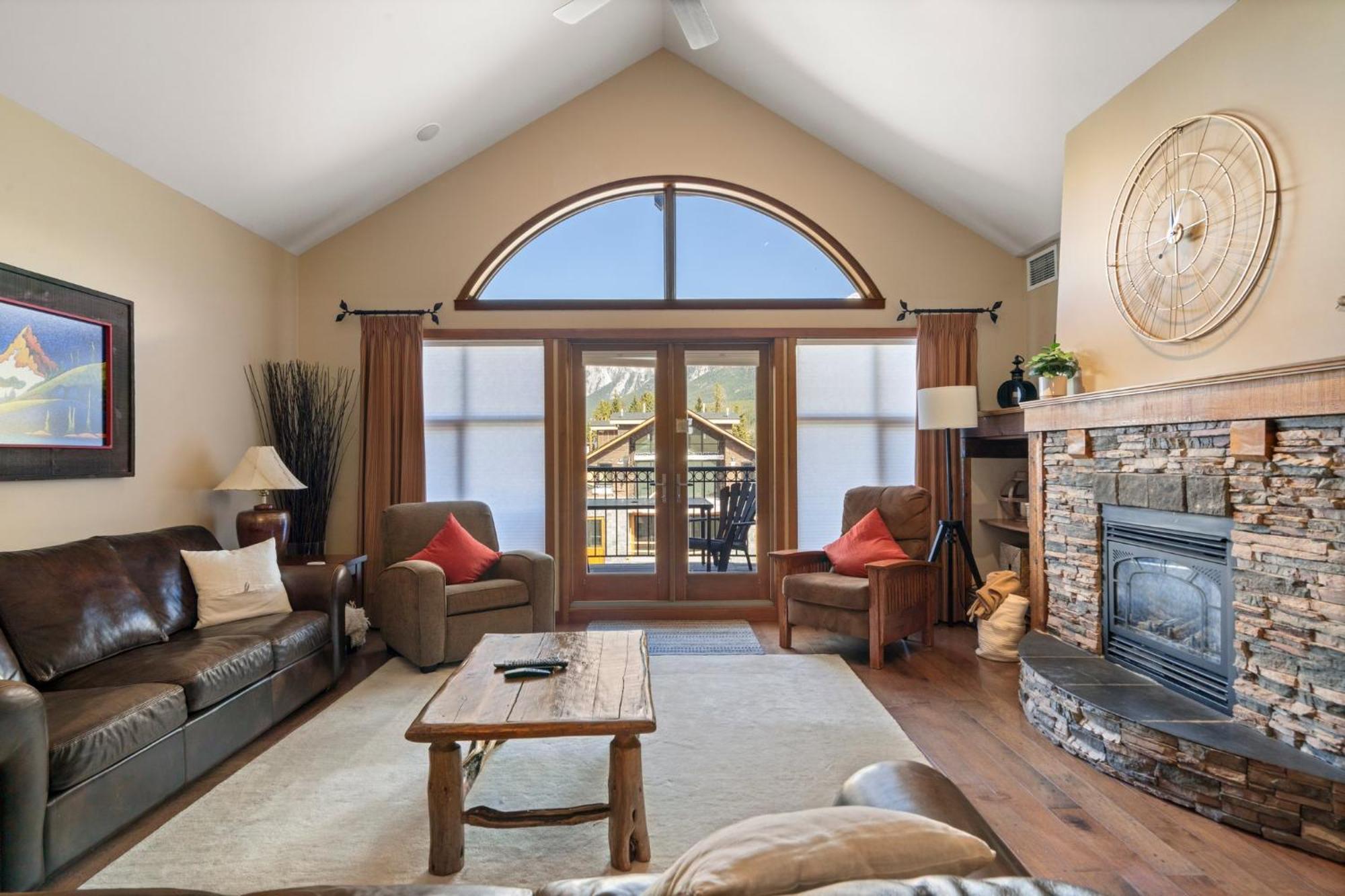 Cascade Penthouse By Canadian Rockies Vacation Rentals Canmore Luaran gambar